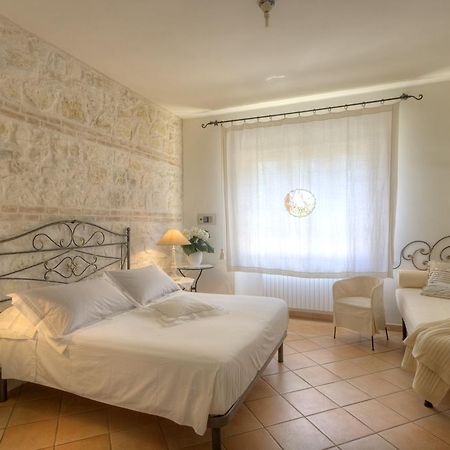 Guest House Villa Eva Sirolo Bagian luar foto