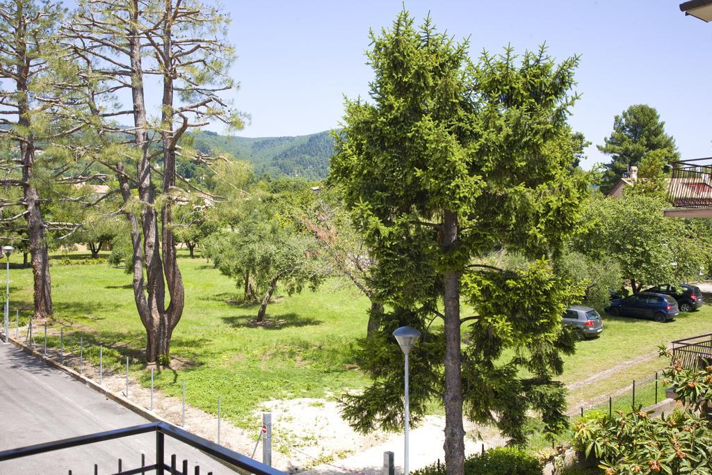 Guest House Villa Eva Sirolo Bagian luar foto